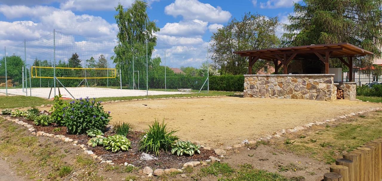 Penzion A Hospudka U Anny Nové Sedlo Dış mekan fotoğraf